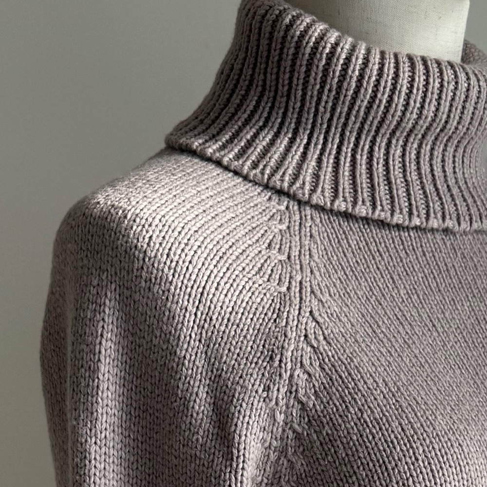tentree Women's Cowl Neck Sweater‎ - Light purple - Picture 4 of 10
